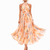 Aurora | Vestido com Colarinho Halter e Impressão Aquarela