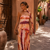 Vestido longo estampado com decote tomara que caia