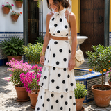 Conjunto de top e saia longa de bolinhas