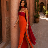 Vestido longo drapeado bicolor