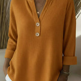 Lucia | T-shirt Henley Gofrada com Botões