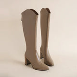 Hilda - Botas de salto Grosso e Elegância para o Inverno
