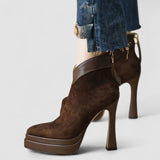 Dora - Botas com estilo moderno e conforto e atitude