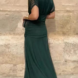 Luana - Vestido elegante com decote em V