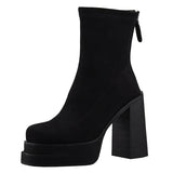 Olga - Botas com estilo moderno com o conforto da camurça