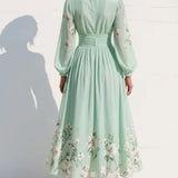 Cisella | Vestido midi verde claro floral