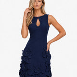 Vestido Mini Elegante Sem Mangas com Recorte