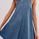 Nela | Vestido mini de ganga sem mangas com costas à mostra